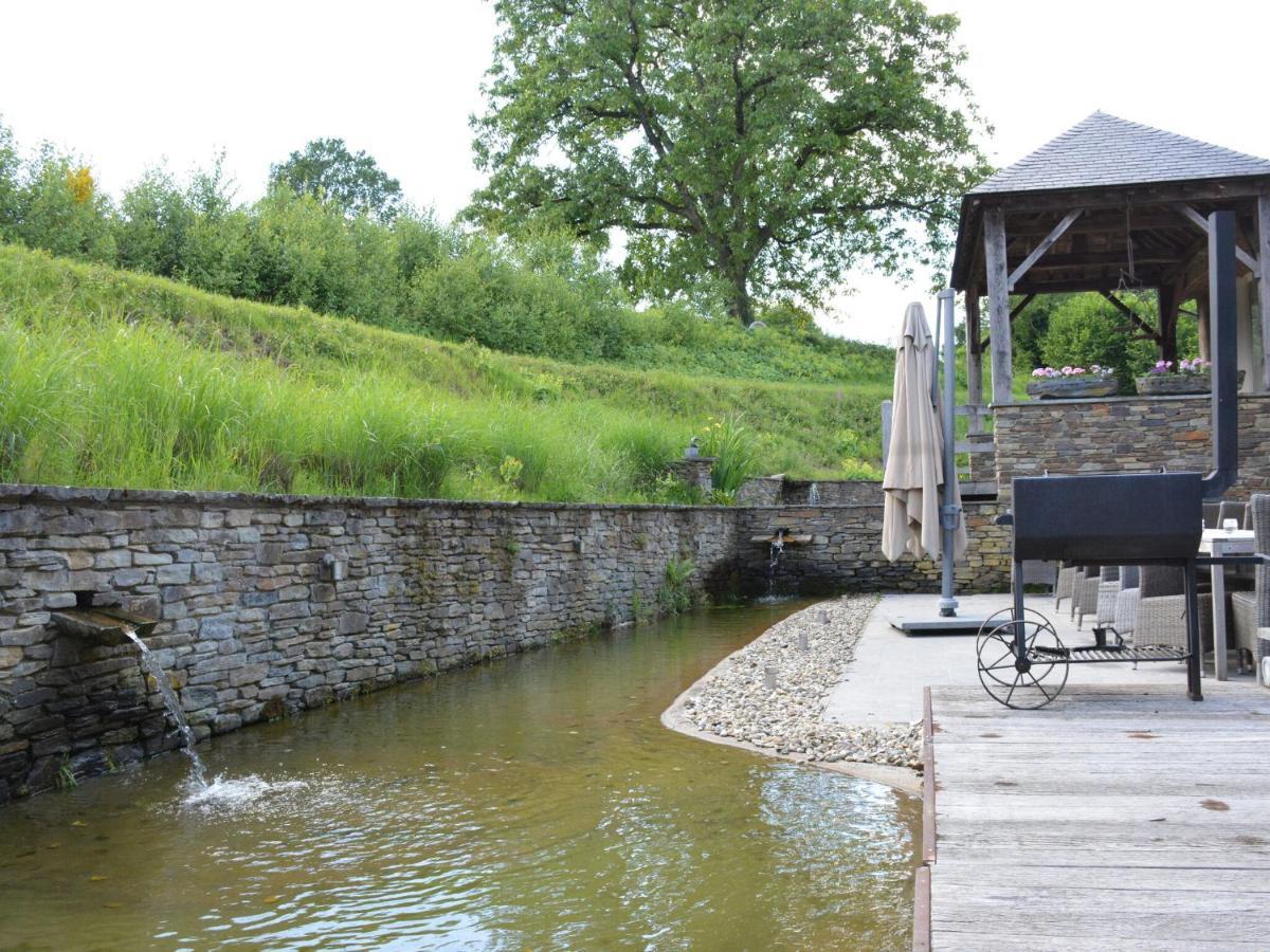 Villa With Hot Tub And Sauna Bièvre Rom bilde